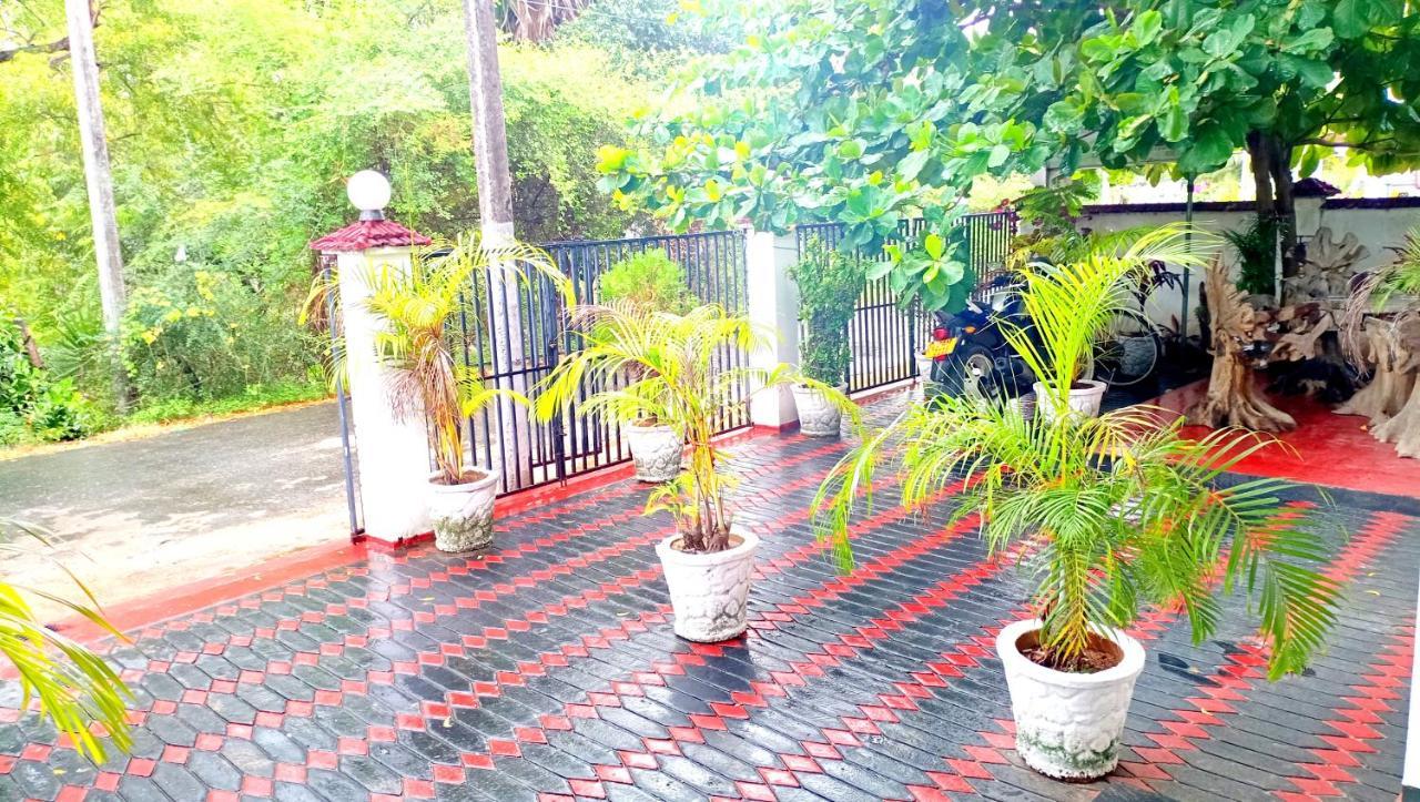 Hilton Cottage Trincomalee Εξωτερικό φωτογραφία