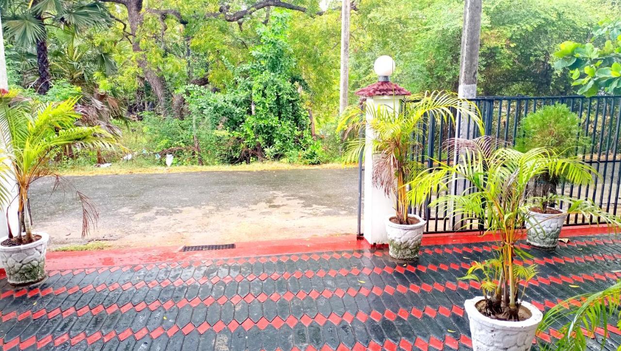 Hilton Cottage Trincomalee Εξωτερικό φωτογραφία